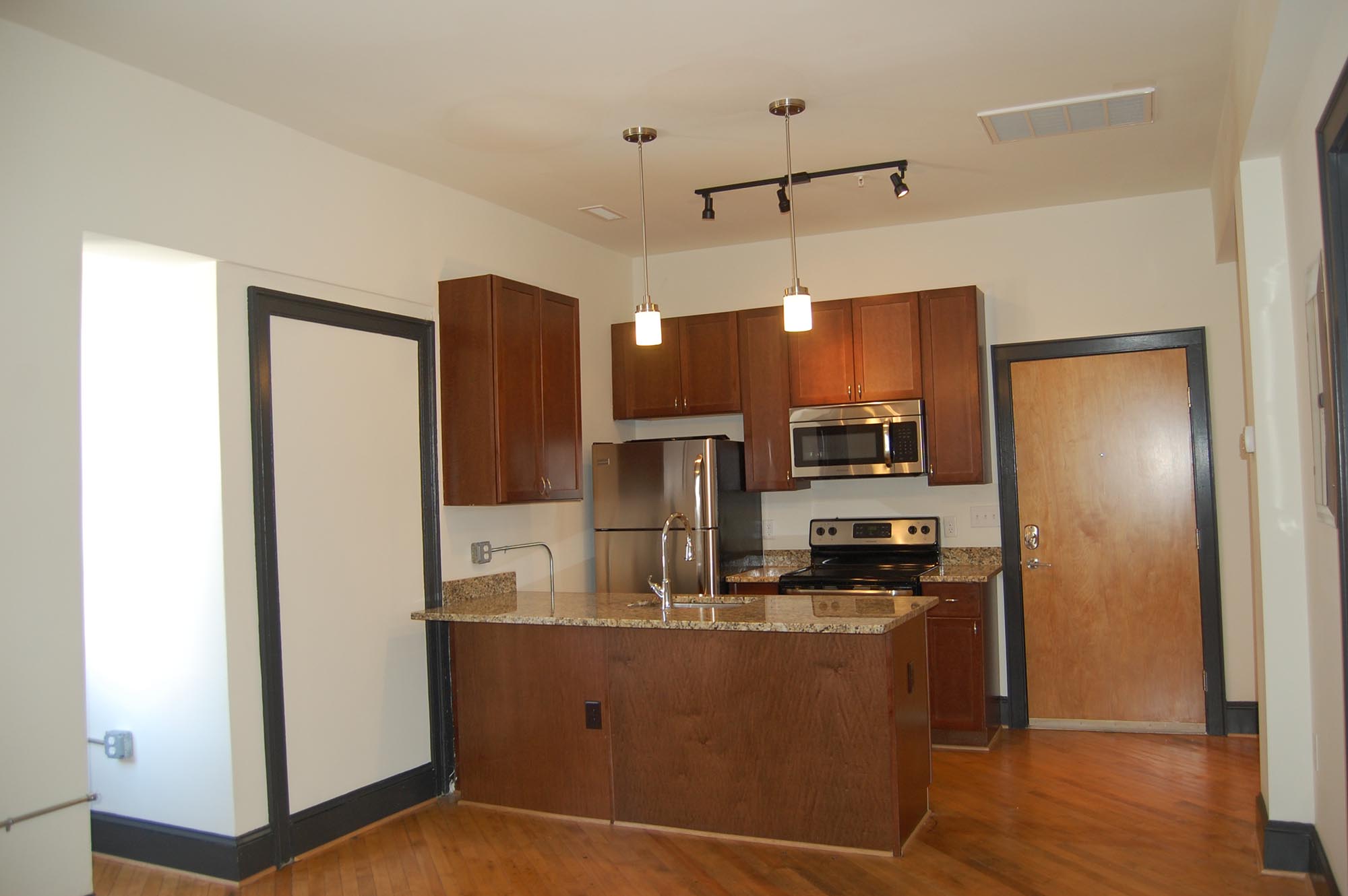 slider-image-3